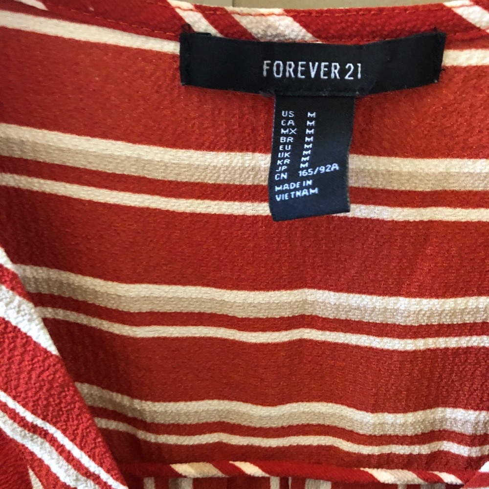 FOREVER 21 long sleeve top